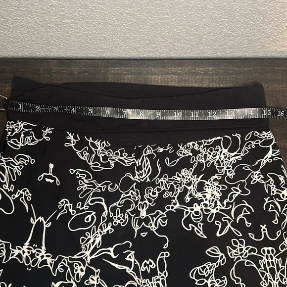 Soft Surroundings Fold Over Waist Abstract Print Sequined Cuff Pull On Pants Sm - Picture 4 of 8